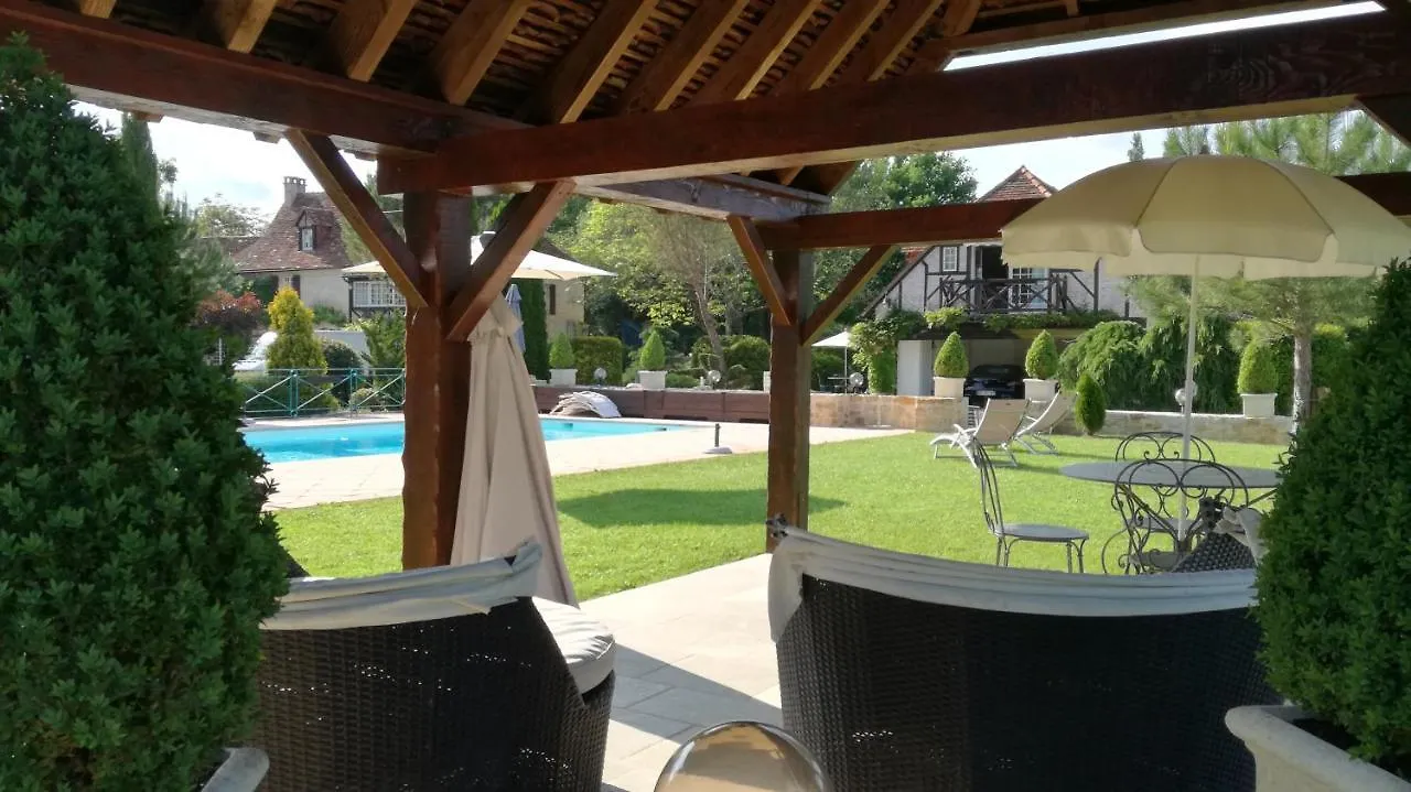 Moulin Du Soustre Bed and Breakfast Cavagnac