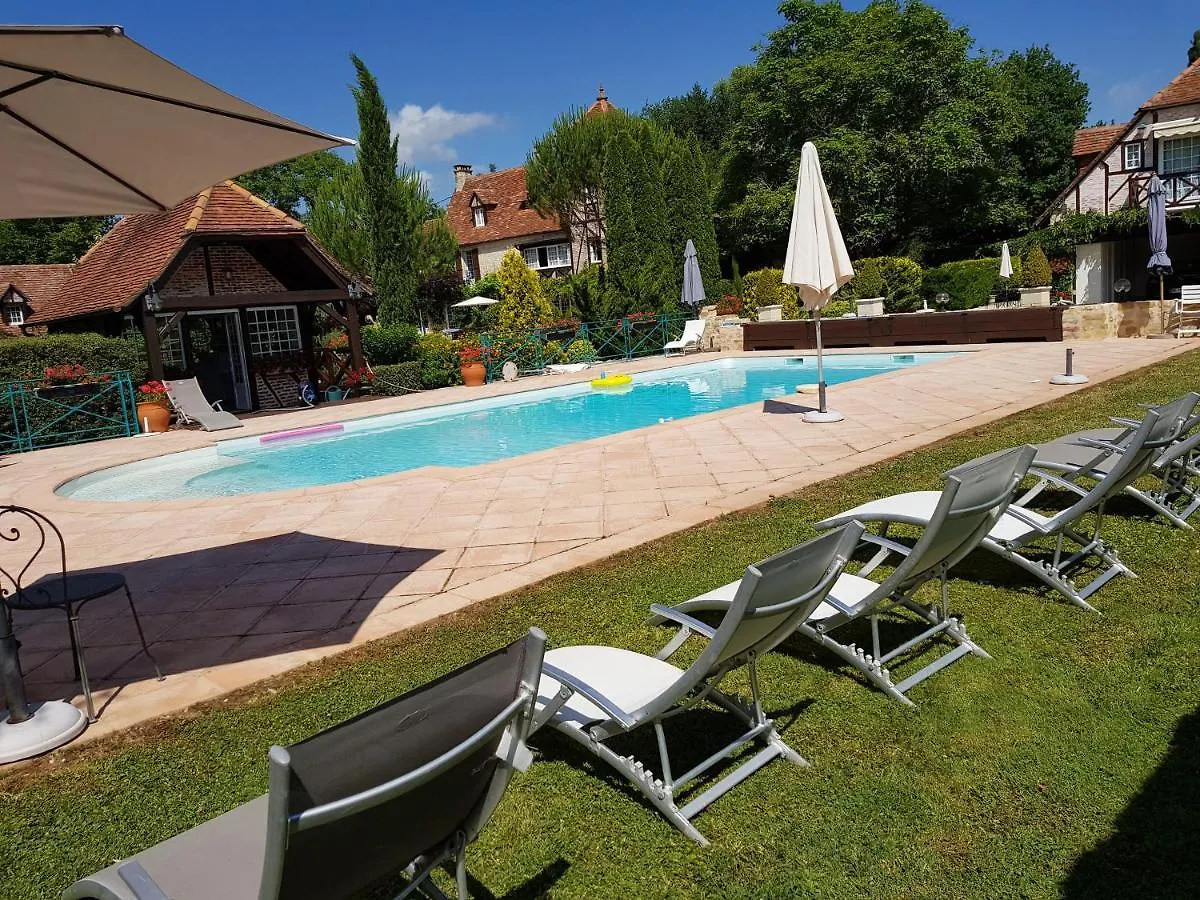 Bed & Breakfast Moulin Du Soustre Bed and Breakfast Cavagnac Frankrike