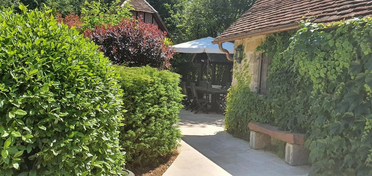 Bed & Breakfast Moulin Du Soustre Bed and Breakfast Cavagnac