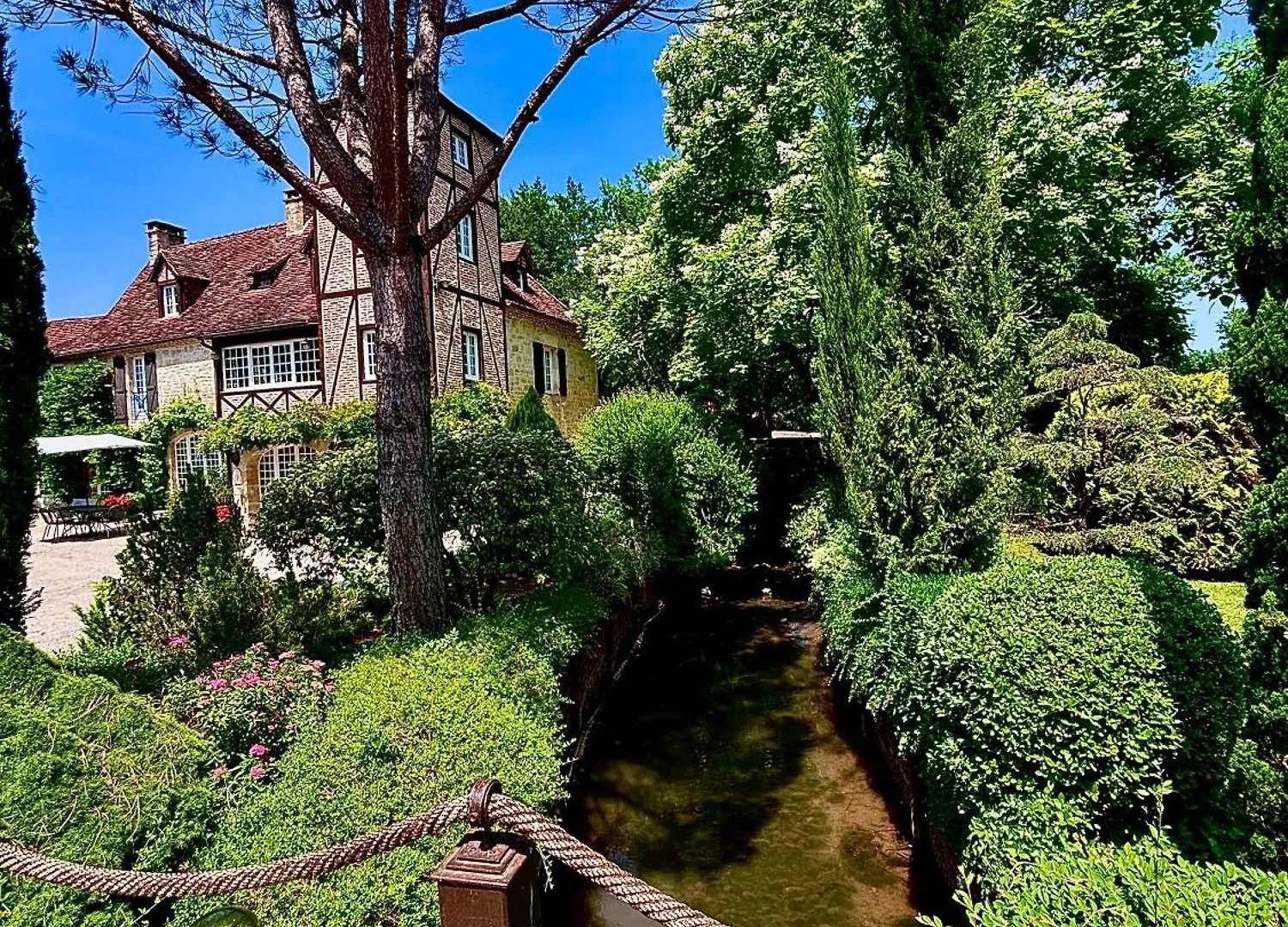 Moulin Du Soustre Bed and Breakfast Cavagnac Frankrike