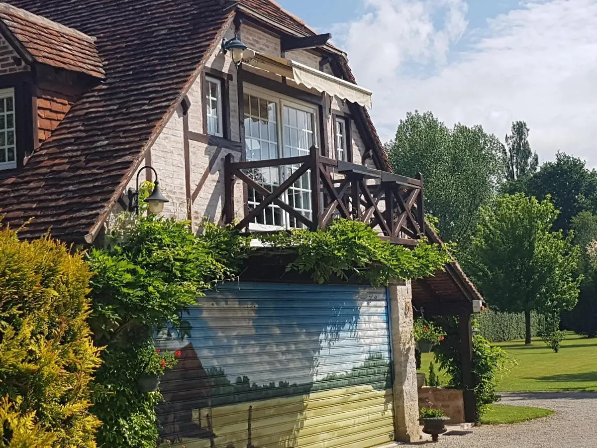 Moulin Du Soustre Bed & Breakfast Cavagnac 0*,