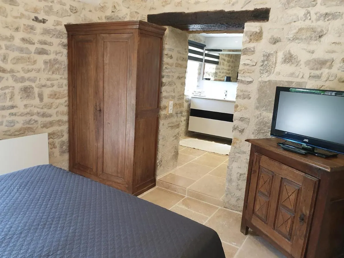 Moulin Du Soustre Bed & Breakfast Cavagnac